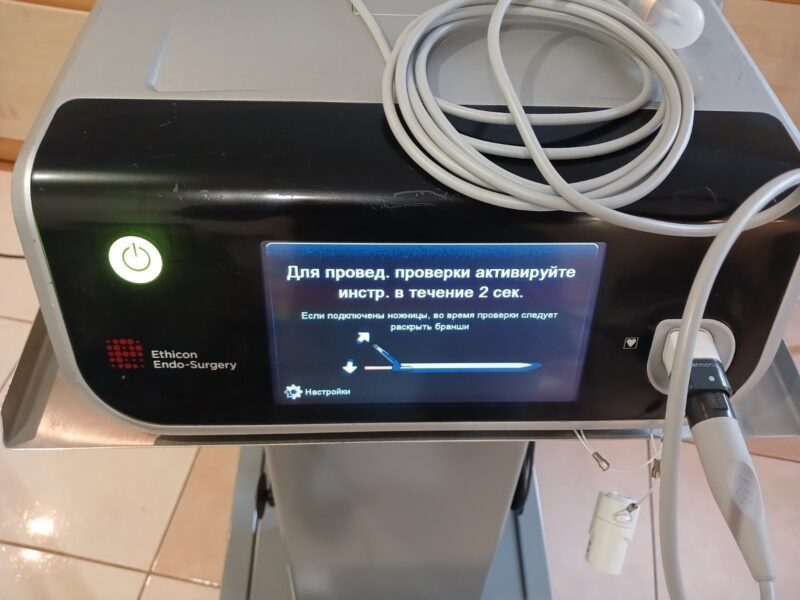 Ендохірургічний генератор ETHIKON GEN 11