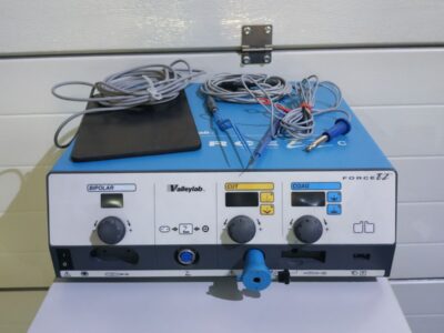 Система лігування (спайки) судин ValleyLab Force EZ