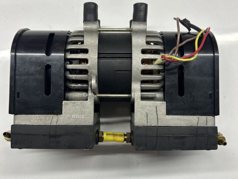 Вакуумна помпа насос вакуумний GZ-101 для стоматологічного автоклава Granum