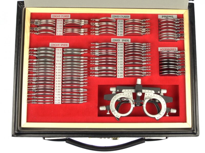 Набори офтальмологічних пробних окулярних лінз 103