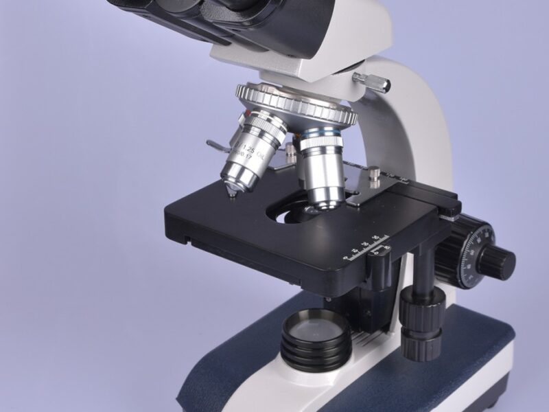 Мікроскоп XS-910