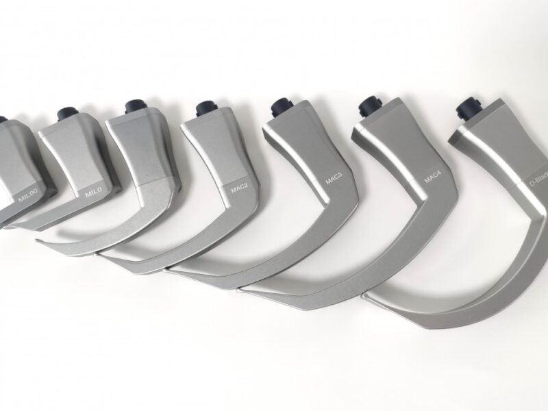 Відеоларингоскоп CR-31 з дисплеєм 3" (з клинками №2,3,4)