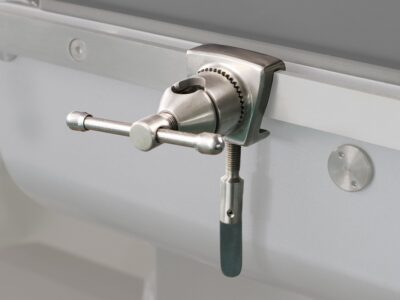 Зажим радіальний універсальний FJ-07-02